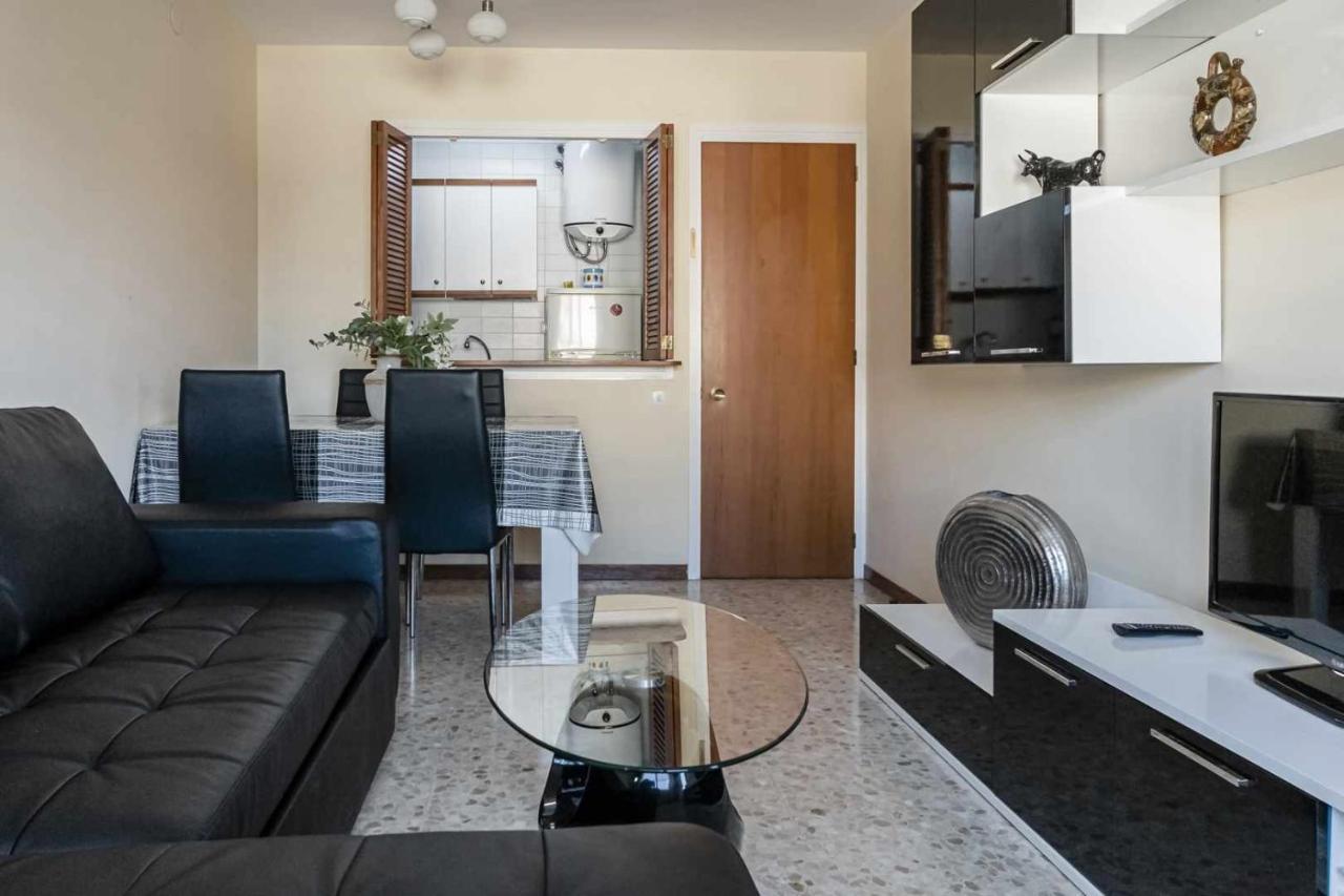 Apartamento Las Antillas con piscina en playa Els Fenals Lloret de Mar Exterior foto